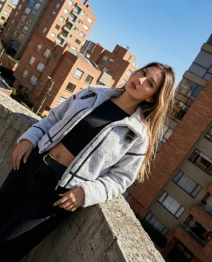 CHAQUETA BORREGUITO - Gris